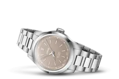 Oris 01 531 7797 4056-07 8 17 06 — product photograph published by Oris
